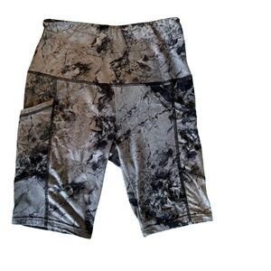 Gray and Black High-Waist Bike Shorts Women’s S Stretchy Athletic